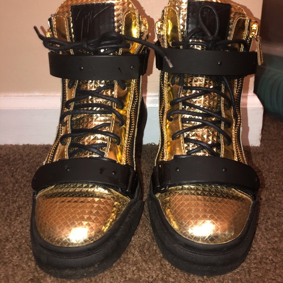 Giuseppe’s - Picture 2 of 2